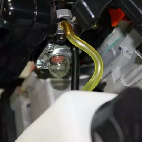 GT GARDEN Tarière Thermique 52 Cm3, 3 CV + Lot De 3 Mèches (80, 100 Et 150 Mm) 7 GT GARDEN Tarière Thermique 52 Cm3, 3 CV + Lot De 3 Mèches (80, 100 Et 150 Mm) – Image 5